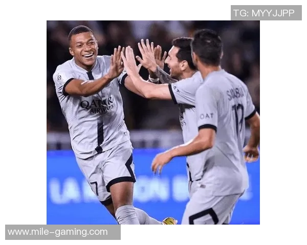 自由足球直塞技巧解析助你提升传球水平与比赛表现